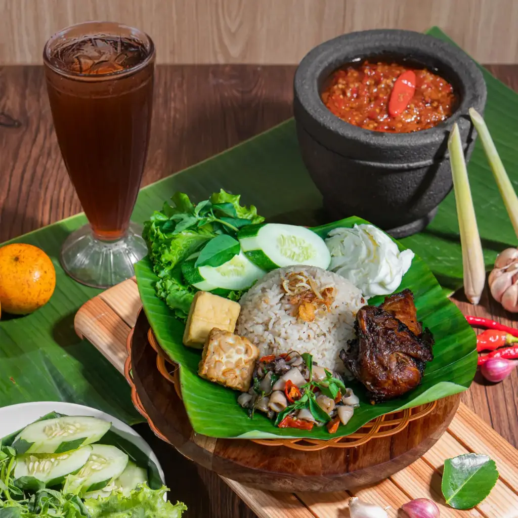 Dine-in Paket Komplit + Es Lychee Tea